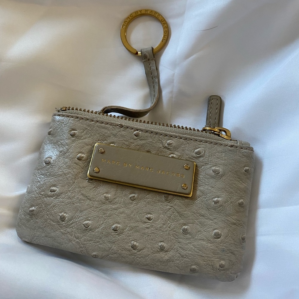 MARC JACOBS